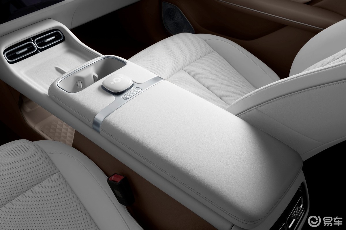 长安启源A06：越级空间搭配智能配置，15万内实力“卷王”登场