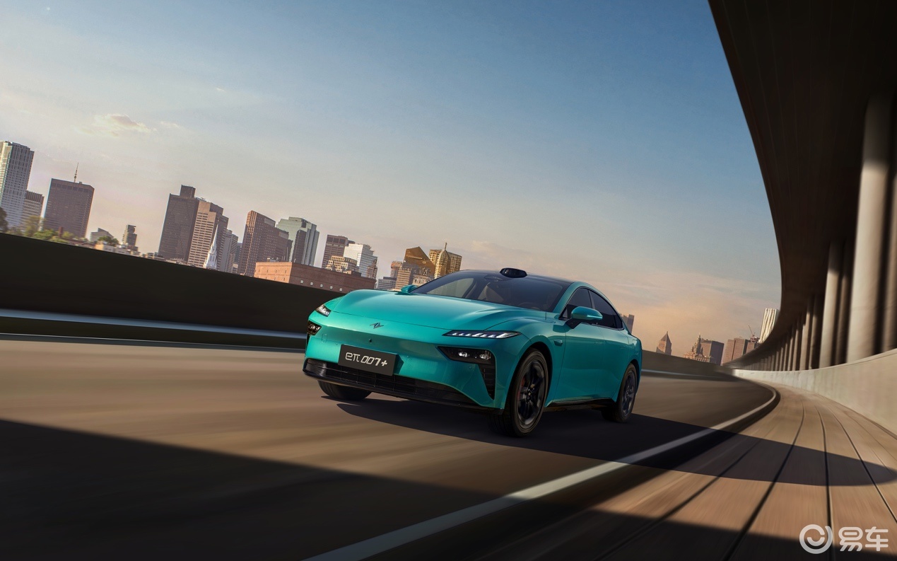 东风奕派eπ007+上市,14万级配激光雷达四驱,打造年轻专属轿跑