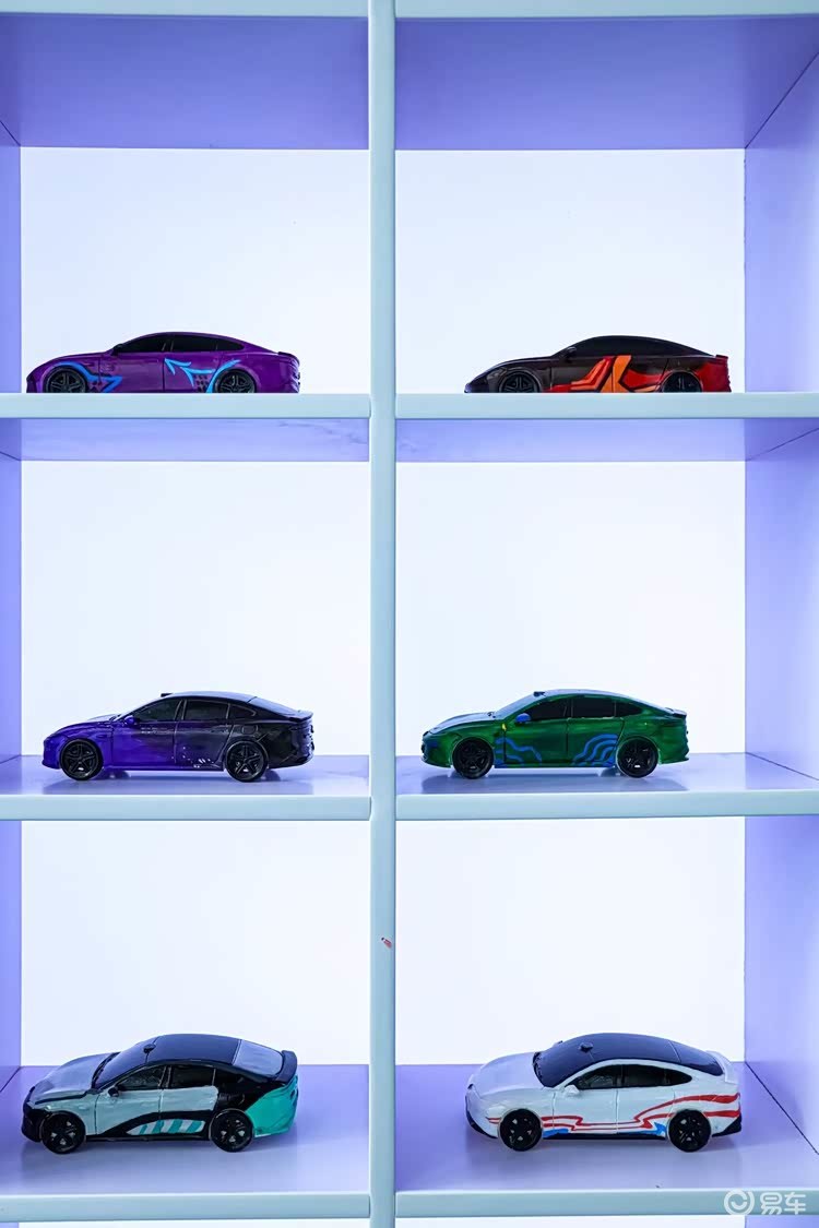 东风奕派eπ007+携激光雷达与8295P芯片入场，13.99万起能否搅动年轻轿跑市场？